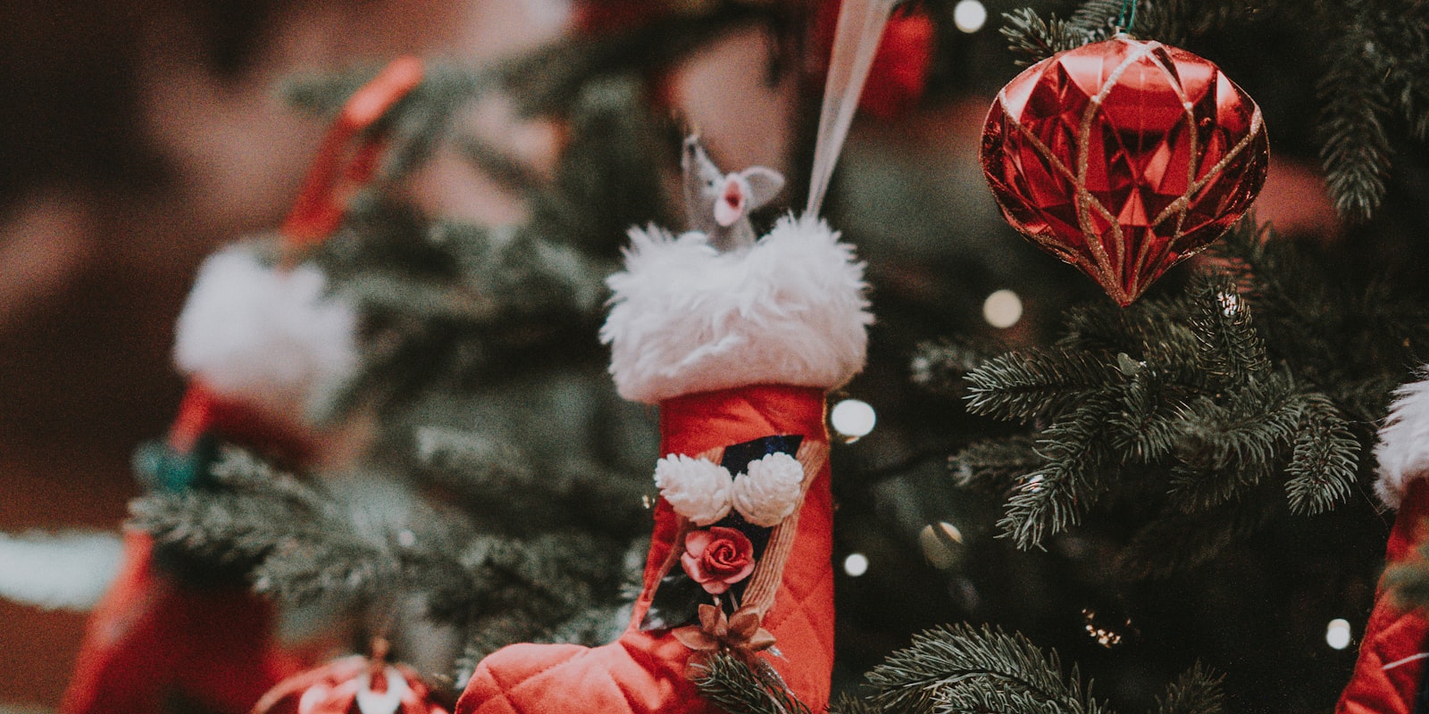 Ricoh GR III Christmas & Holiday Lights Photography: Settings, Recipes, and Tips