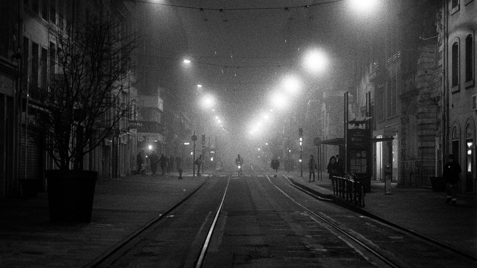 Ilford Delta 3200 Look on the Ricoh GR III: High-ISO Black & White Film Recipe
