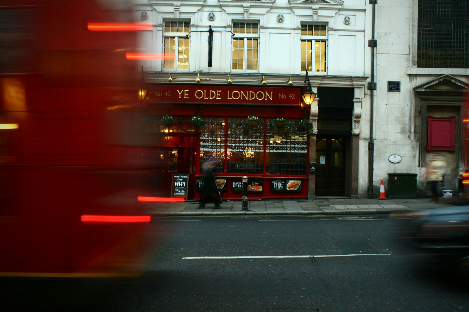 London Street Photography with the Ricoh GR III: Settings, Neighbourhoods and Recipes